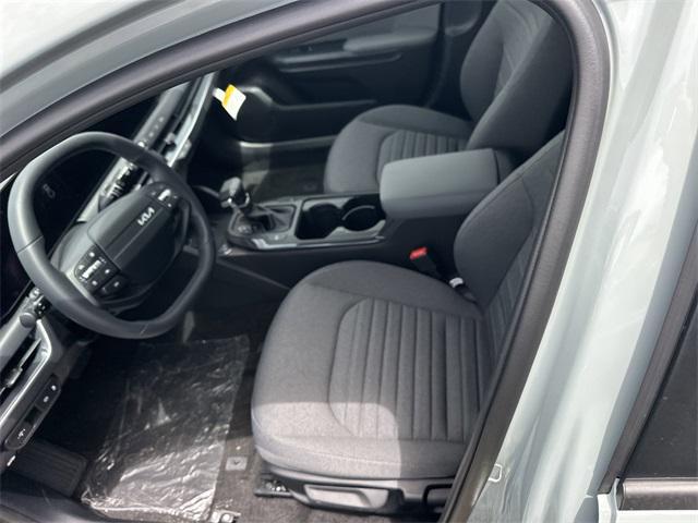 new 2025 Kia K4 car, priced at $25,600