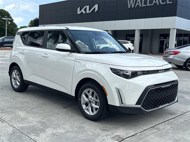 new 2025 Kia Soul car, priced at $23,255