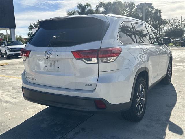 used 2019 Toyota Highlander car, priced at $24,899