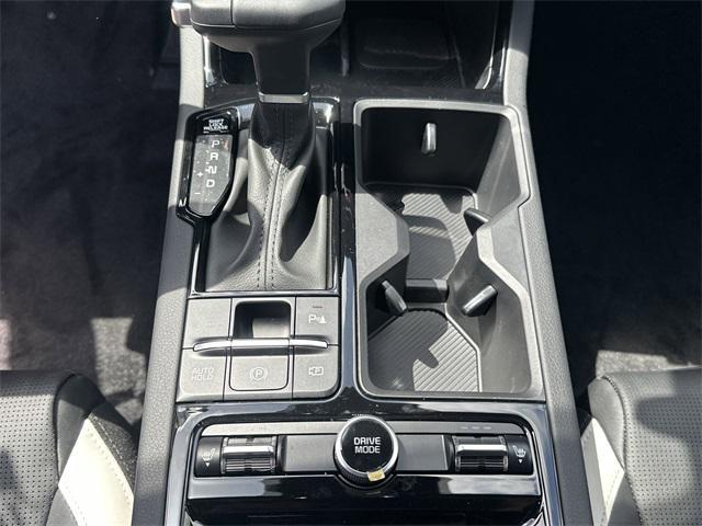 new 2025 Kia K5 car, priced at $32,395