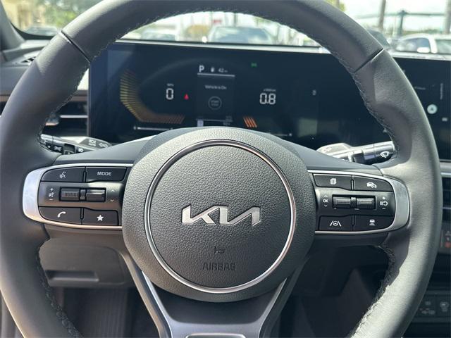 new 2025 Kia K5 car, priced at $32,395