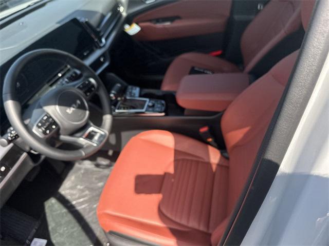 new 2025 Kia Sportage car, priced at $37,305