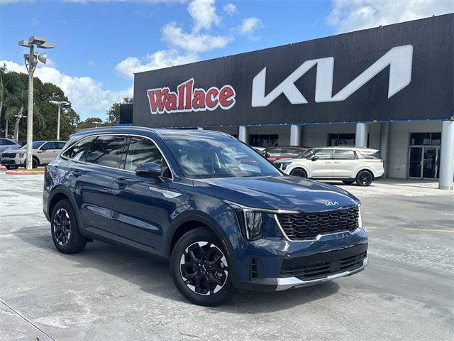 new 2025 Kia Sorento car, priced at $40,295