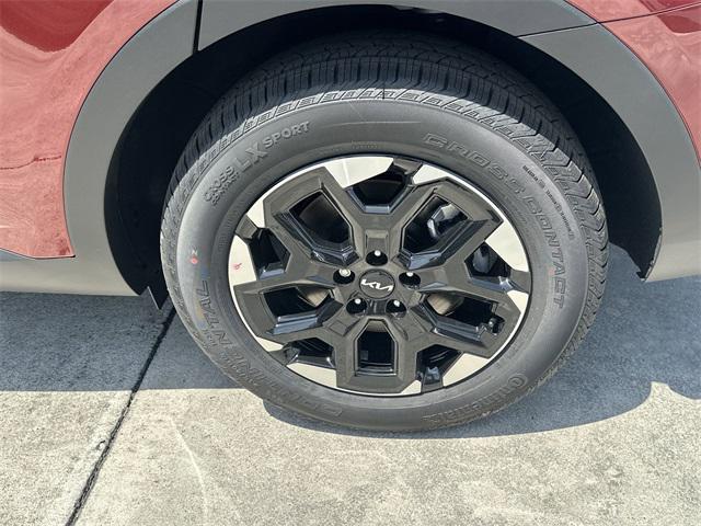 new 2025 Kia Sorento car, priced at $38,675