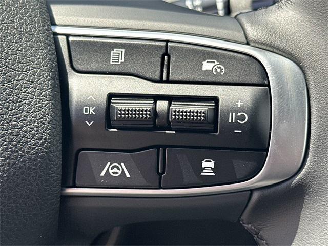 new 2025 Kia K5 car, priced at $33,995