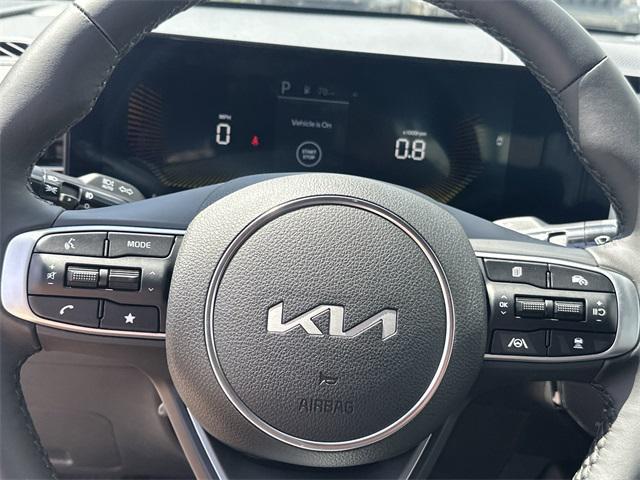 new 2025 Kia K5 car, priced at $33,995