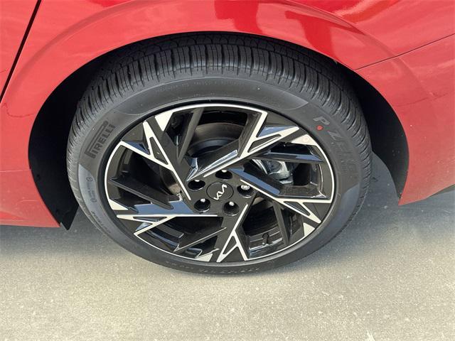new 2025 Kia K5 car, priced at $30,175