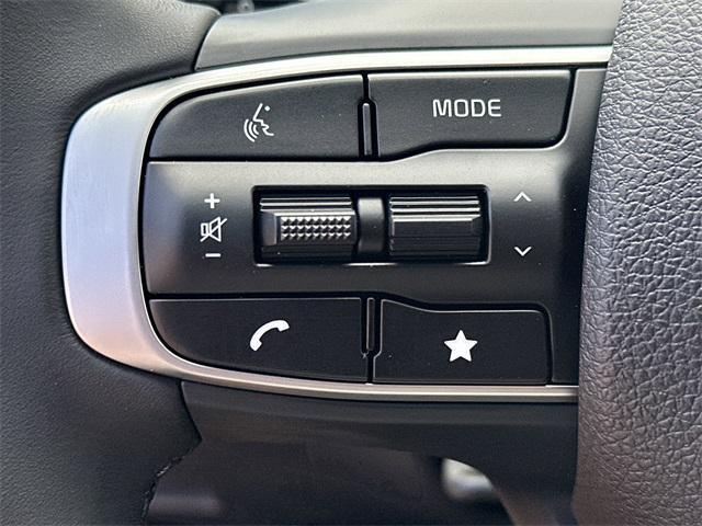 new 2025 Kia K5 car, priced at $30,175
