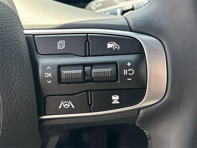 new 2025 Kia K5 car, priced at $32,175