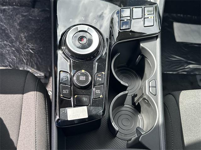 new 2025 Kia Sportage Hybrid car, priced at $30,490