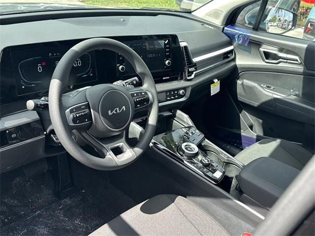 new 2025 Kia Sportage Hybrid car, priced at $30,490