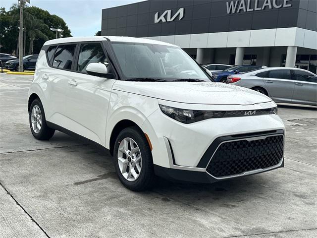 new 2025 Kia Soul car, priced at $23,255