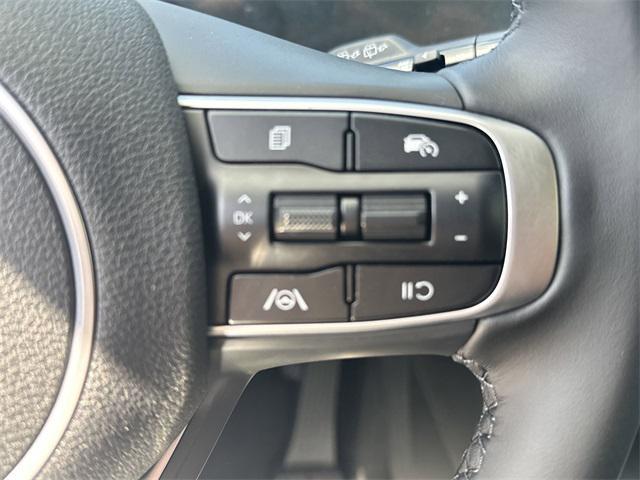 new 2025 Kia Sportage car, priced at $32,560