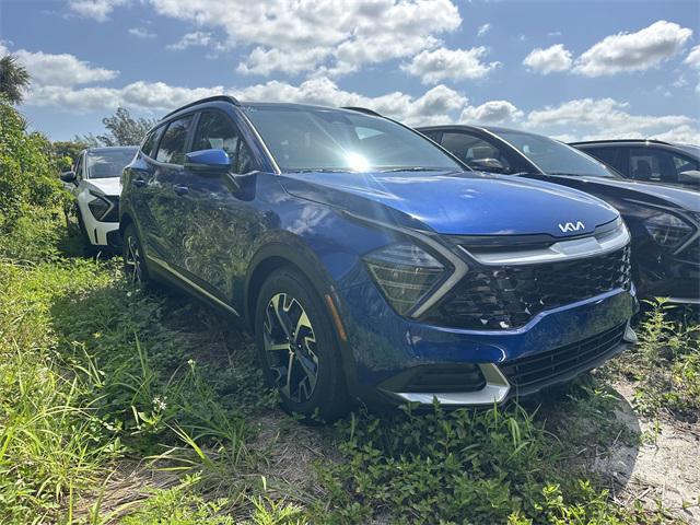 new 2025 Kia Sportage car, priced at $32,560