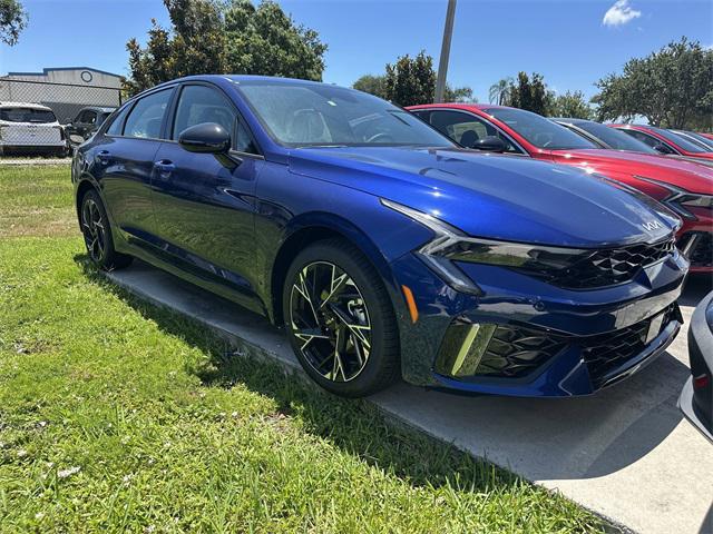new 2025 Kia K5 car, priced at $29,900