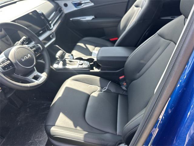 new 2025 Kia Sportage car, priced at $31,060