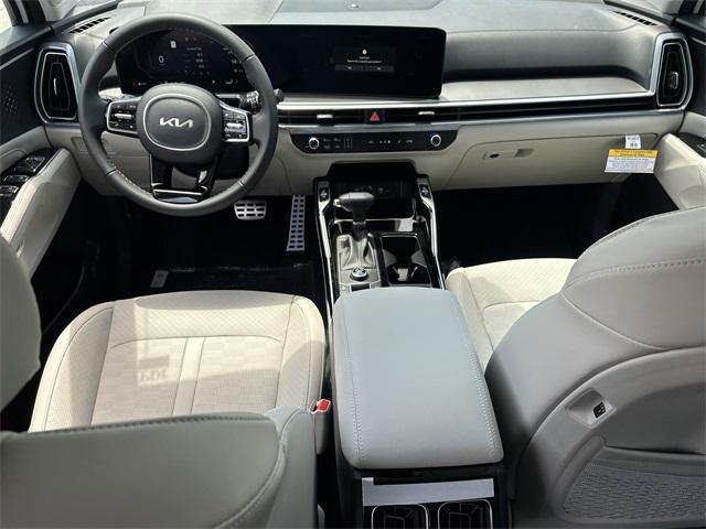 new 2025 Kia Sorento car, priced at $44,175