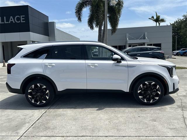 new 2025 Kia Sorento car, priced at $44,175