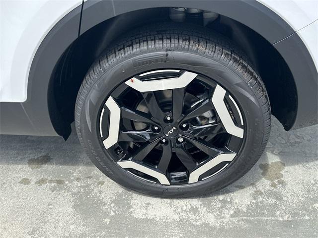 new 2025 Kia Telluride car, priced at $45,600