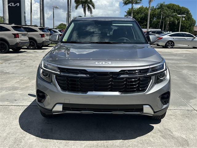 new 2025 Kia Seltos car, priced at $27,440