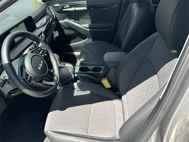 new 2025 Kia Seltos car, priced at $27,440