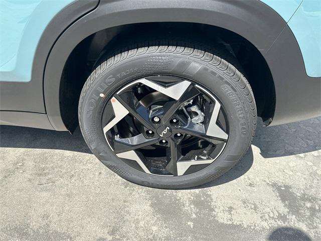 new 2025 Kia Seltos car, priced at $27,775