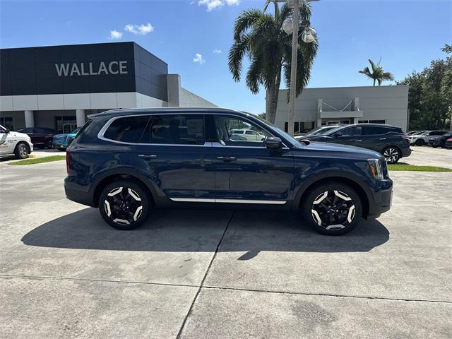 new 2025 Kia Telluride car, priced at $42,130