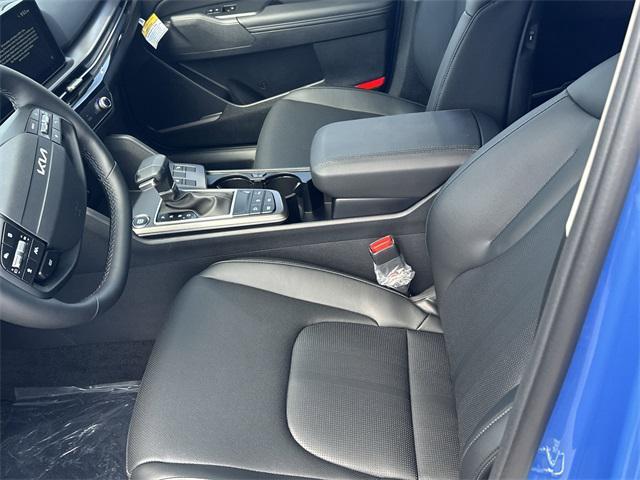new 2026 Kia Sportage car, priced at $32,085