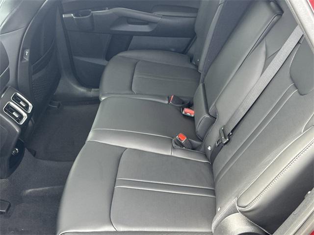 new 2025 Kia Sorento car, priced at $38,325
