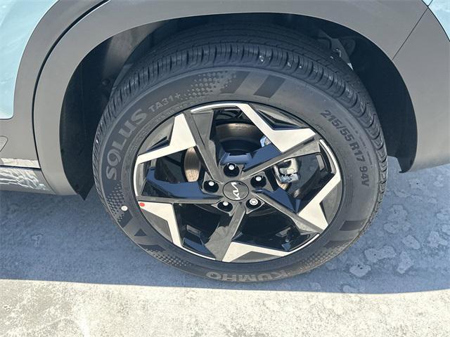 new 2025 Kia Seltos car, priced at $27,545