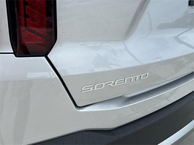 new 2025 Kia Sorento Hybrid car, priced at $43,390