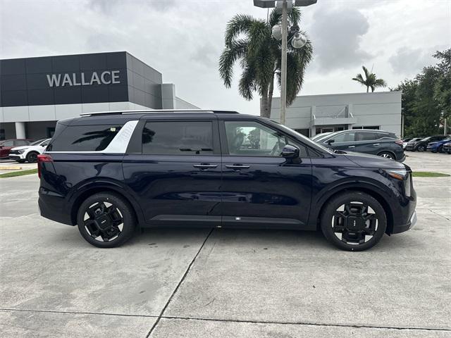 new 2025 Kia Carnival car, priced at $43,075