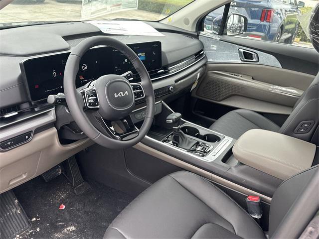 new 2025 Kia Carnival car, priced at $43,075
