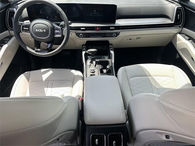 new 2025 Kia Sorento car, priced at $42,880