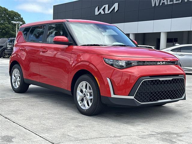 new 2025 Kia Soul car, priced at $22,560