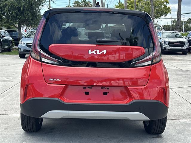 new 2025 Kia Soul car, priced at $22,560