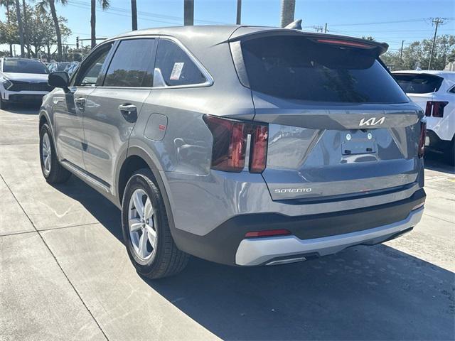 new 2025 Kia Sorento car, priced at $33,940