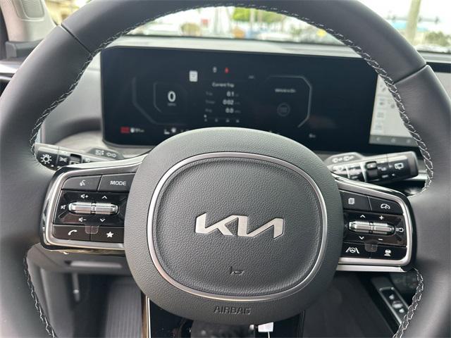 new 2025 Kia Sorento car, priced at $45,975
