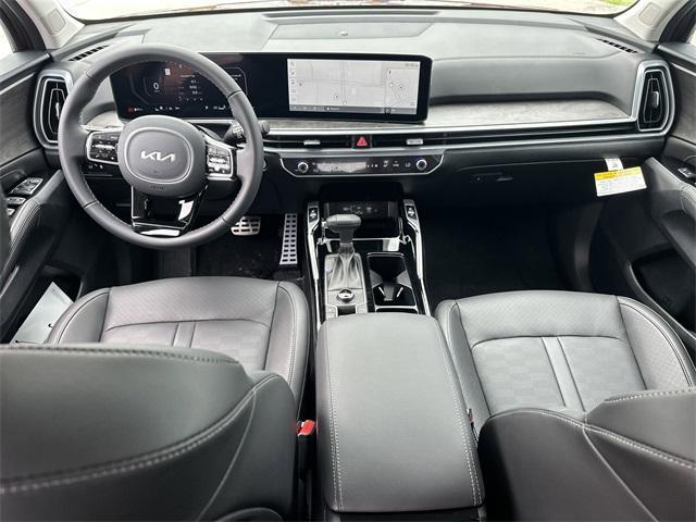 new 2025 Kia Sorento car, priced at $45,975