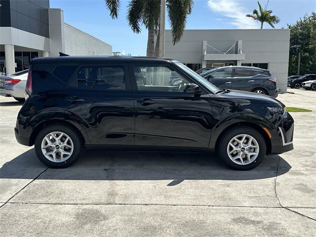 new 2025 Kia Soul car, priced at $22,905