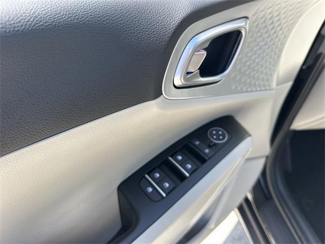 new 2025 Kia Soul car, priced at $22,905