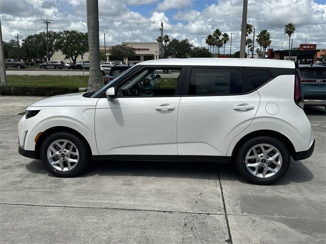new 2025 Kia Soul car, priced at $22,905