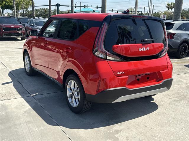 new 2025 Kia Soul car, priced at $22,560