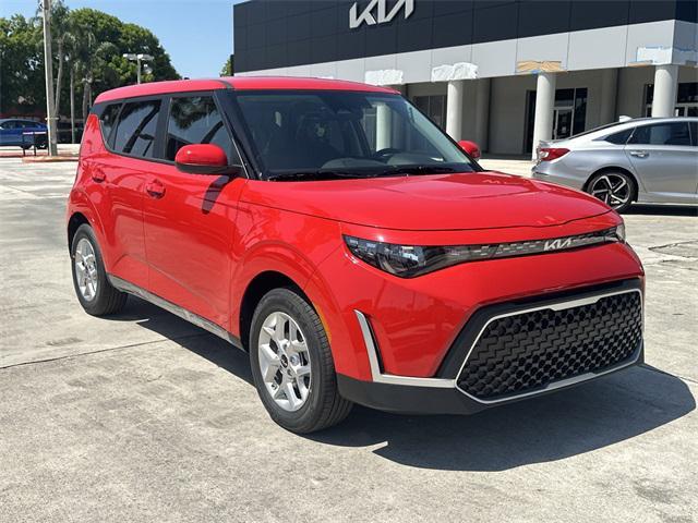 new 2025 Kia Soul car, priced at $22,560