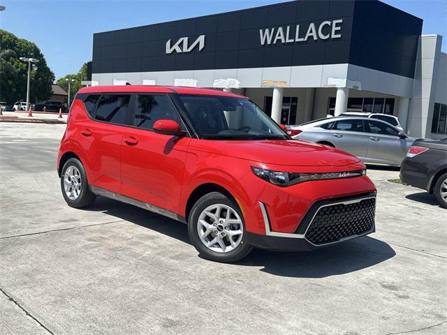 new 2025 Kia Soul car, priced at $22,560