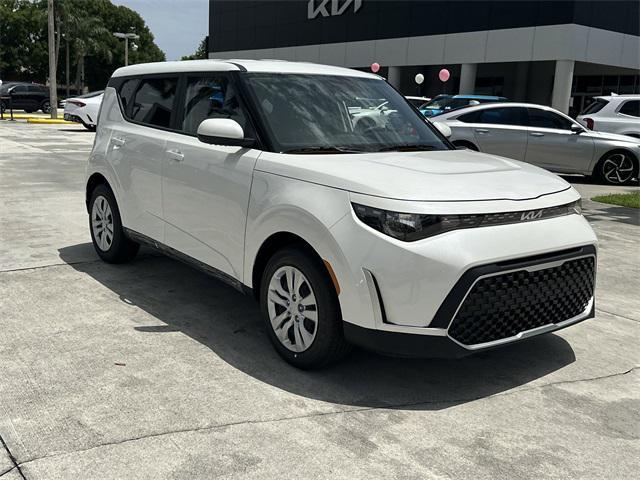 new 2025 Kia Soul car, priced at $22,405