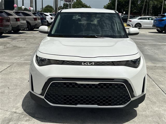 new 2025 Kia Soul car, priced at $22,405