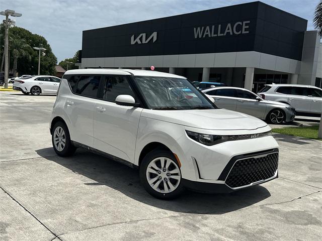 new 2025 Kia Soul car, priced at $22,405