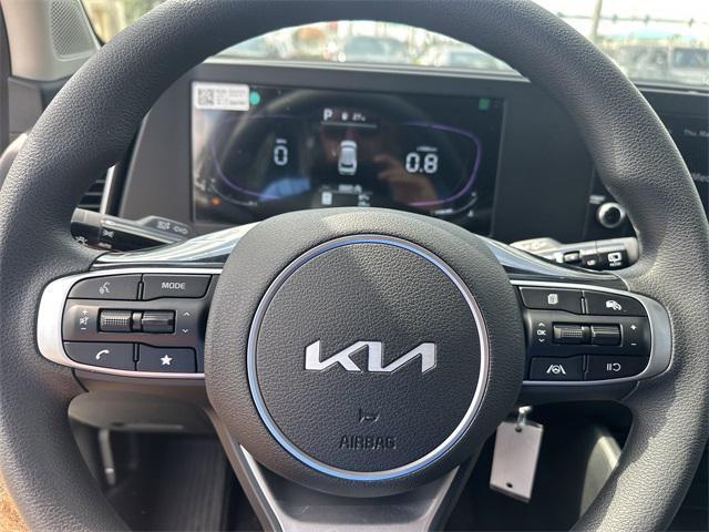 new 2025 Kia Sportage car, priced at $29,135