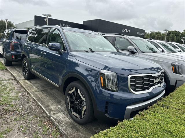 new 2025 Kia Telluride car, priced at $42,130